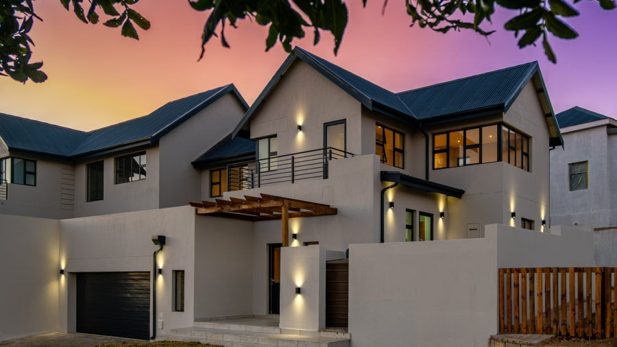 3 Bedroom Property for Sale in Blue Mountain Village Western Cape